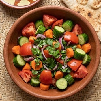 السلطة الخضراء